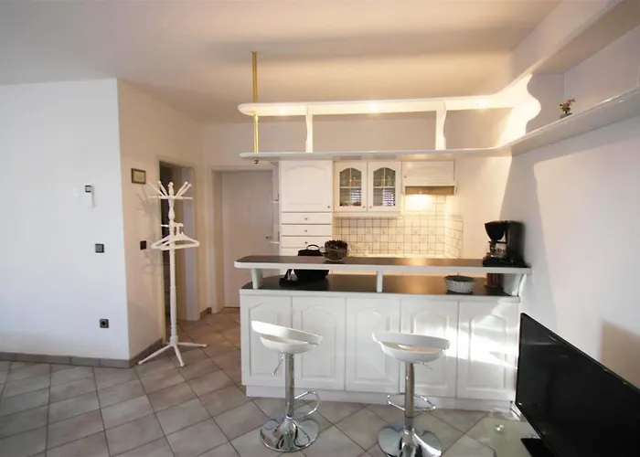 Jurincic Appartement *